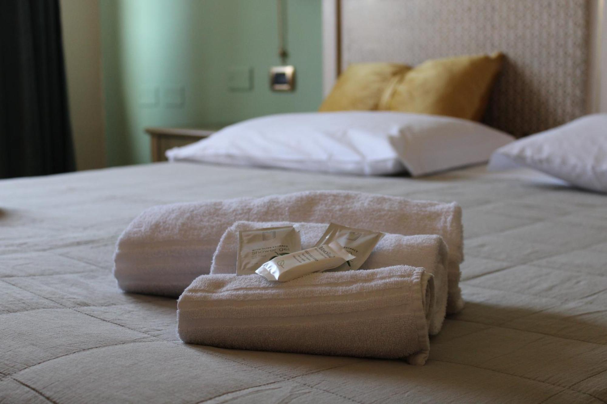 Hotel Monte Sirai كاربونيا الغرفة الصورة