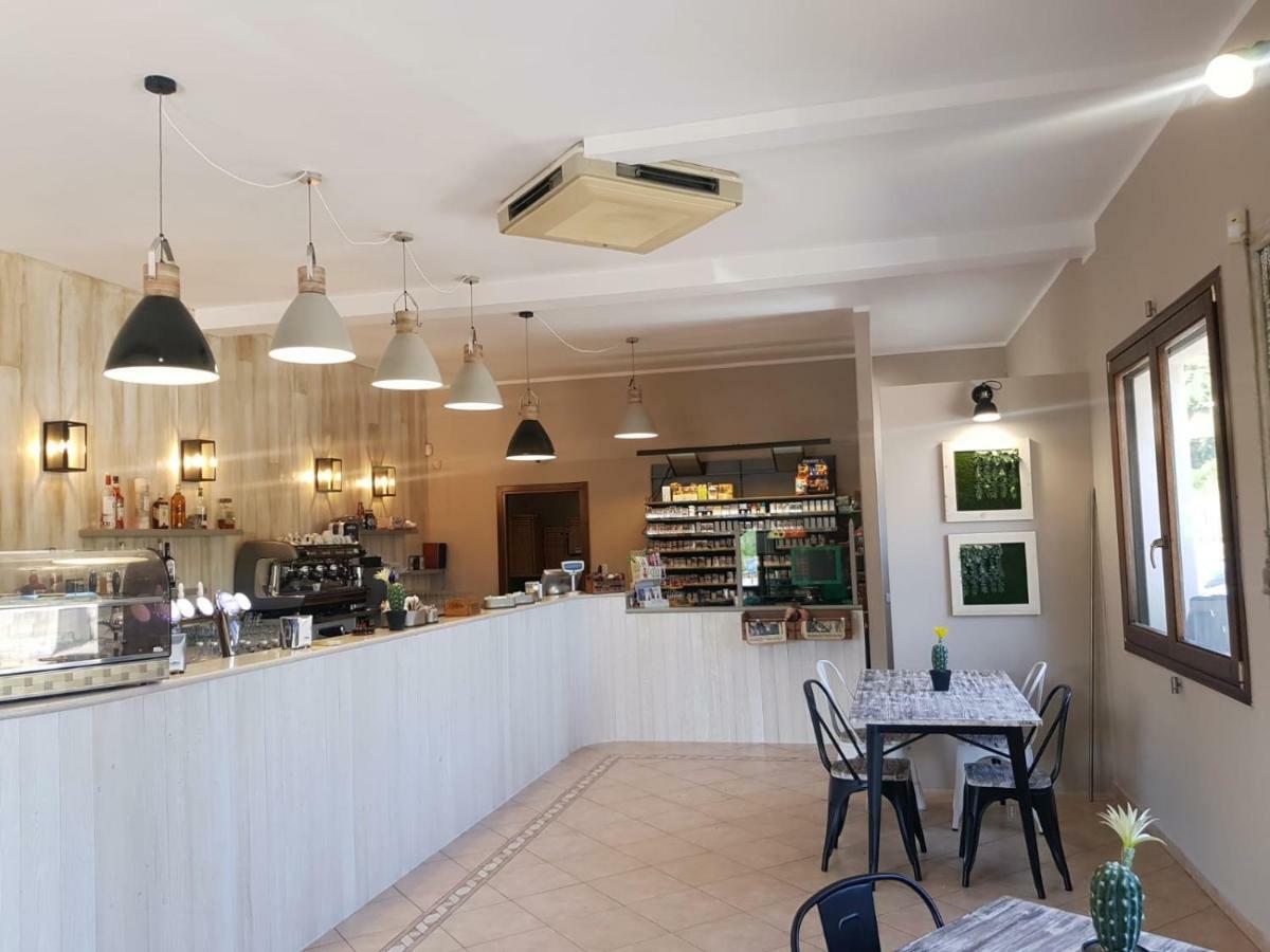 Hotel Monte Sirai كاربونيا المظهر الخارجي الصورة
